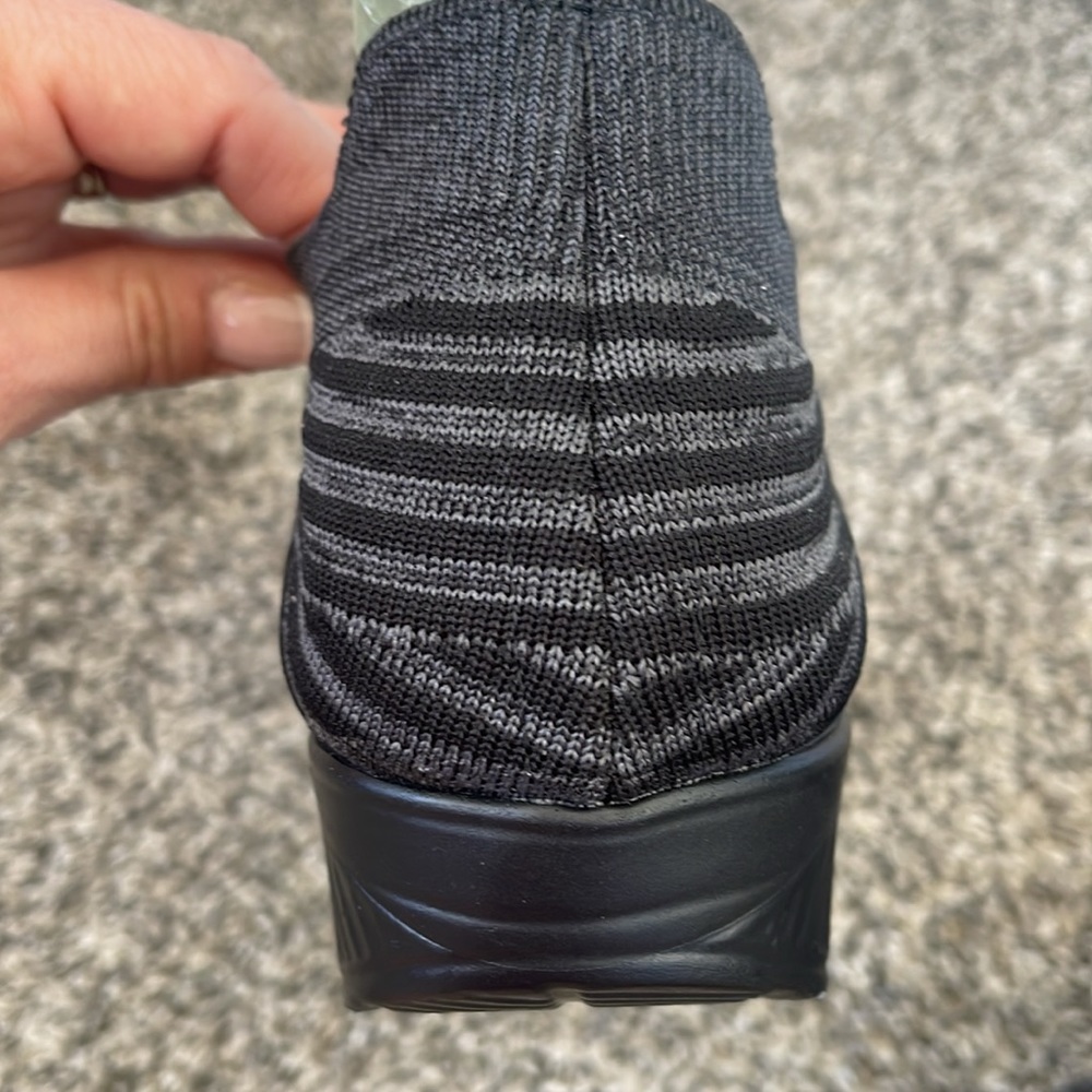 Womens shoes Narrow width size approx 9-10 no tag - Picture 4 of 14